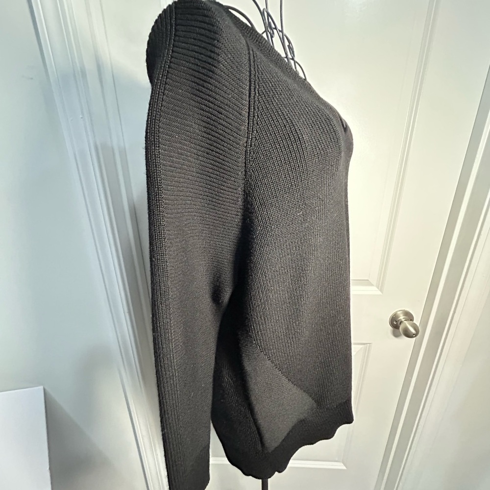 Athleta Classic‎ Black Oversized Sweater